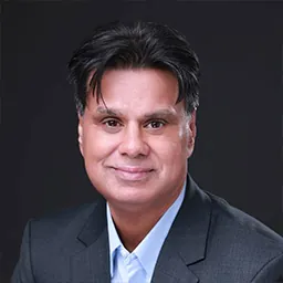 Portrait of Professor Shafi Ahmed